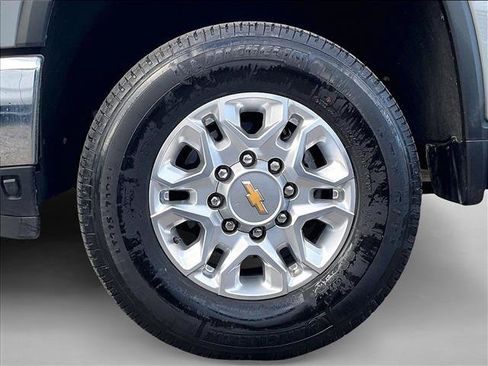 Certified 2024 Chevrolet Silverado 2500 LT w/ Convenience Package AWD/4WD image 10