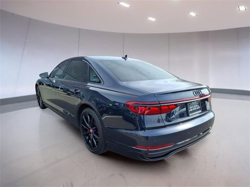 Used 2022 Audi A8 L 3.0T image 4