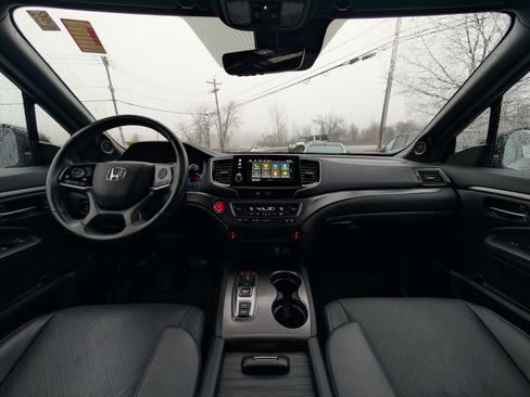 Used 2021 Honda Passport EX-L image 2