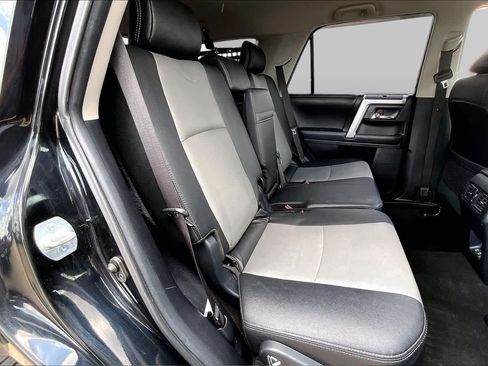 Used 2020 Toyota 4Runner SR5 Premium AWD/4WD image 21
