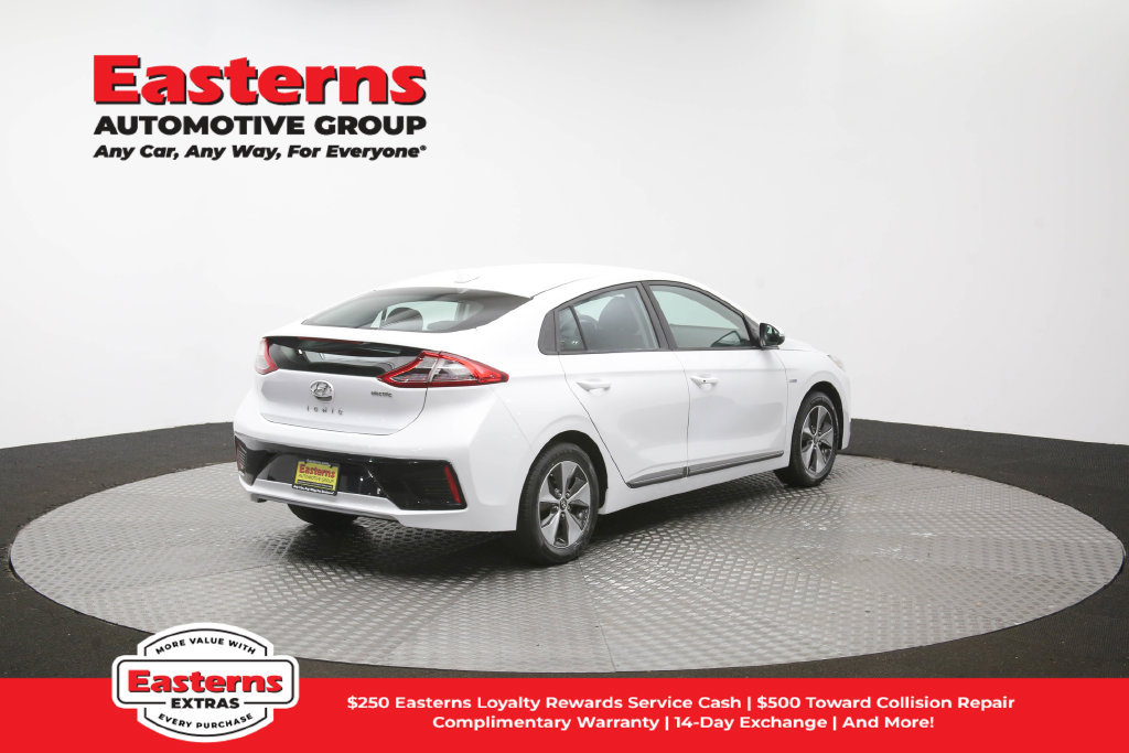 Used 2019 Hyundai Ioniq Electric FWD image 42