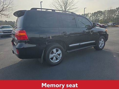 Used 2014 Toyota Land Cruiser image 9