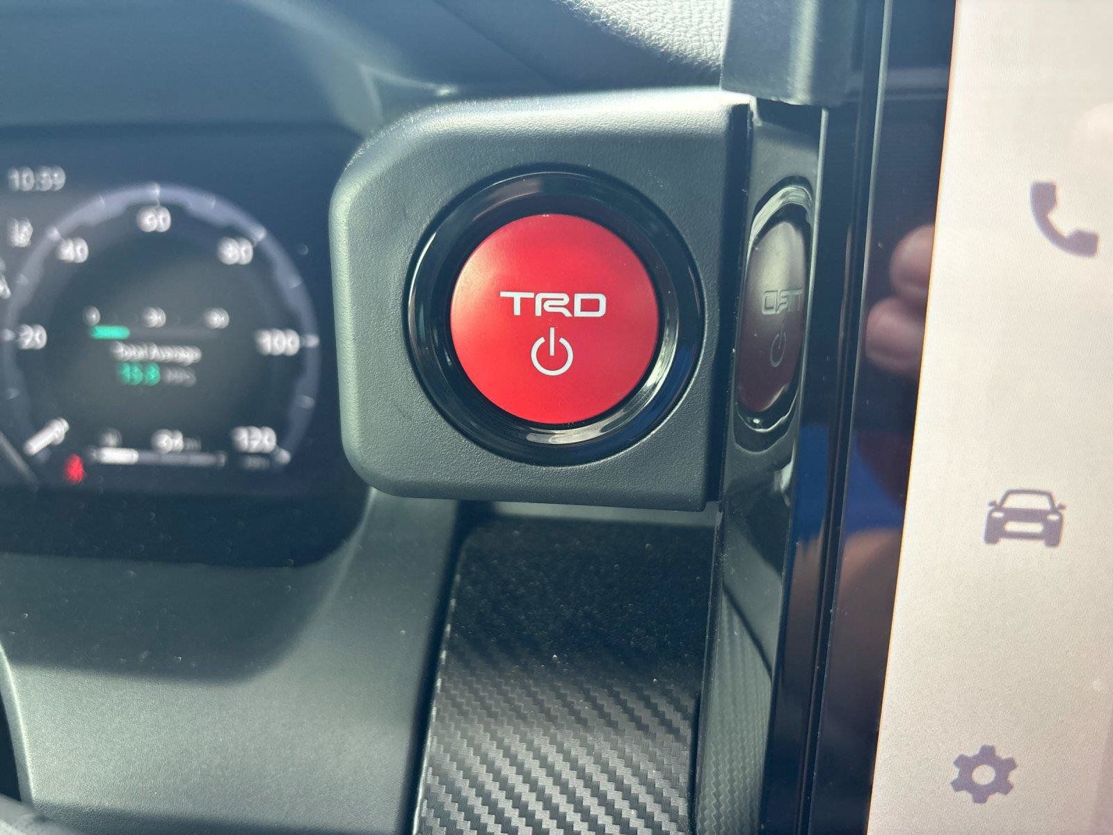 Used 2025 Toyota Tacoma TRD Pro AWD/4WD image 23