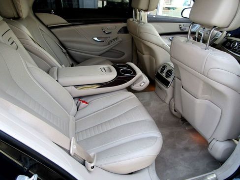 Used 2018 Mercedes-Benz S 560 4MATIC Sedan image 17