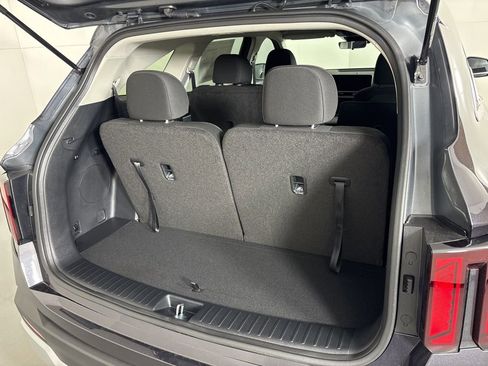 New 2026 Kia Sorento LX image 18