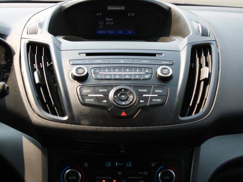 Used 2017 Ford Escape SE AWD/4WD image 11