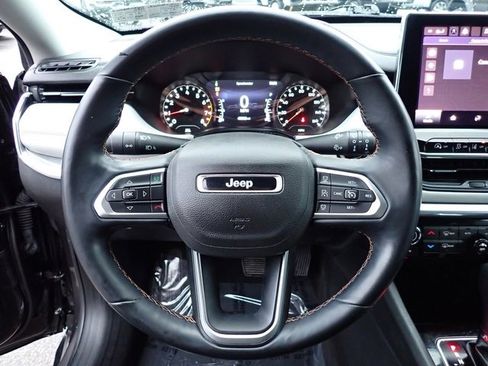 Certified 2022 Jeep Compass Limited image 20