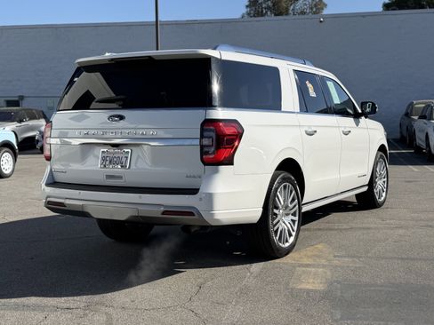 Used 2023 Ford Expedition Max Platinum AWD/4WD image 7