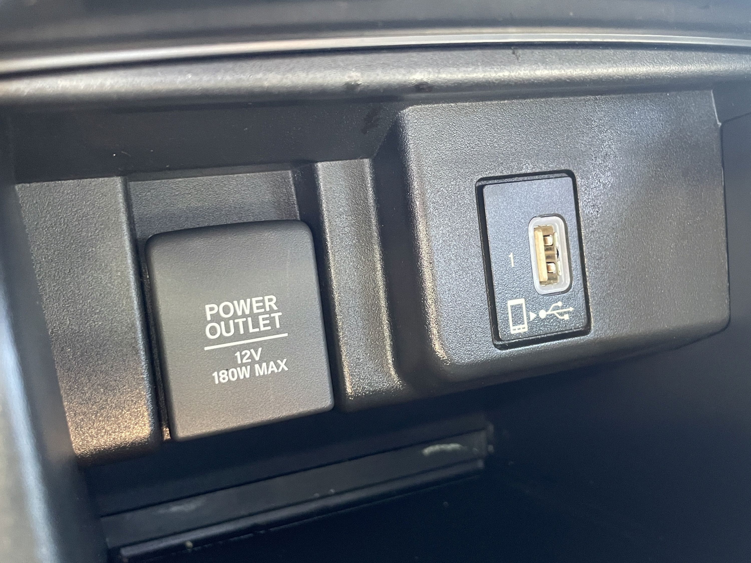 Used 2018 Honda Accord Sport image 26