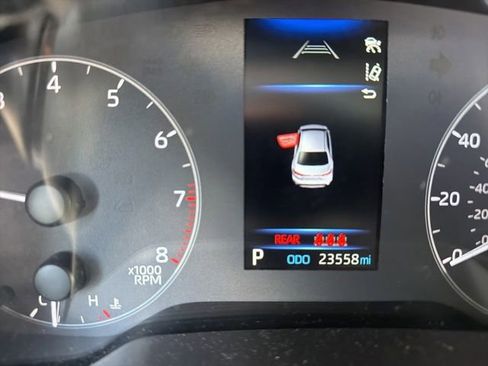 Used 2024 Toyota Corolla LE FWD image 3