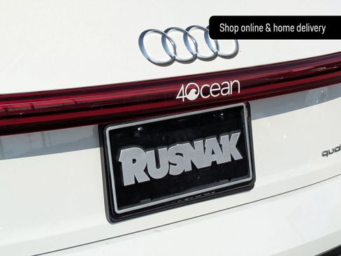 Used 2023 Audi e-tron Premium w/ Convenience Plus Package image 18