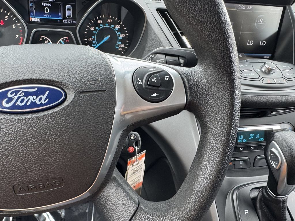 Used 2015 Ford Escape SE w/ Equipment Group 201A AWD/4WD image 20