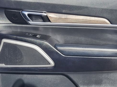 Used 2020 Kia Telluride EX image 15