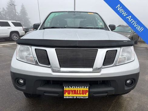 Used 2013 Nissan Frontier S image 2