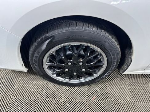 Used 2017 Subaru Impreza 2.0i image 10