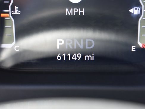 Used 2021 Jeep Wrangler Unlimited Sahara AWD/4WD image 21