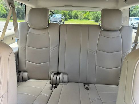 Used 2016 Cadillac Escalade ESV Premium AWD/4WD image 43