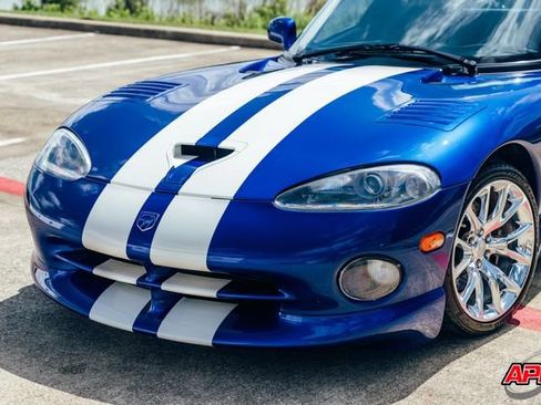 Used 1996 Dodge Viper GTS RWD image 23