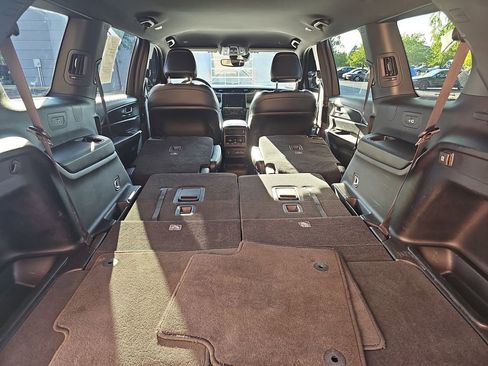 Certified 2023 Jeep Grand Cherokee L Laredo image 13