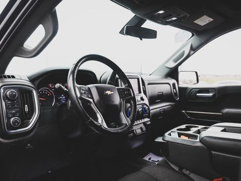 Used 2020 Chevrolet Silverado 1500 LT w/ Texas Edition image 2