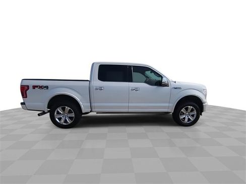Used 2017 Ford F150 Platinum w/ Equipment Group 701A Luxury image 9