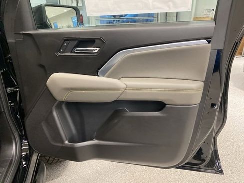 New 2026 Chevrolet Colorado ZR2 w/ Technology Package image 32