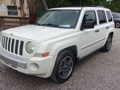 Used 2009 Jeep Patriot Limited w/ Sun/Sound Group