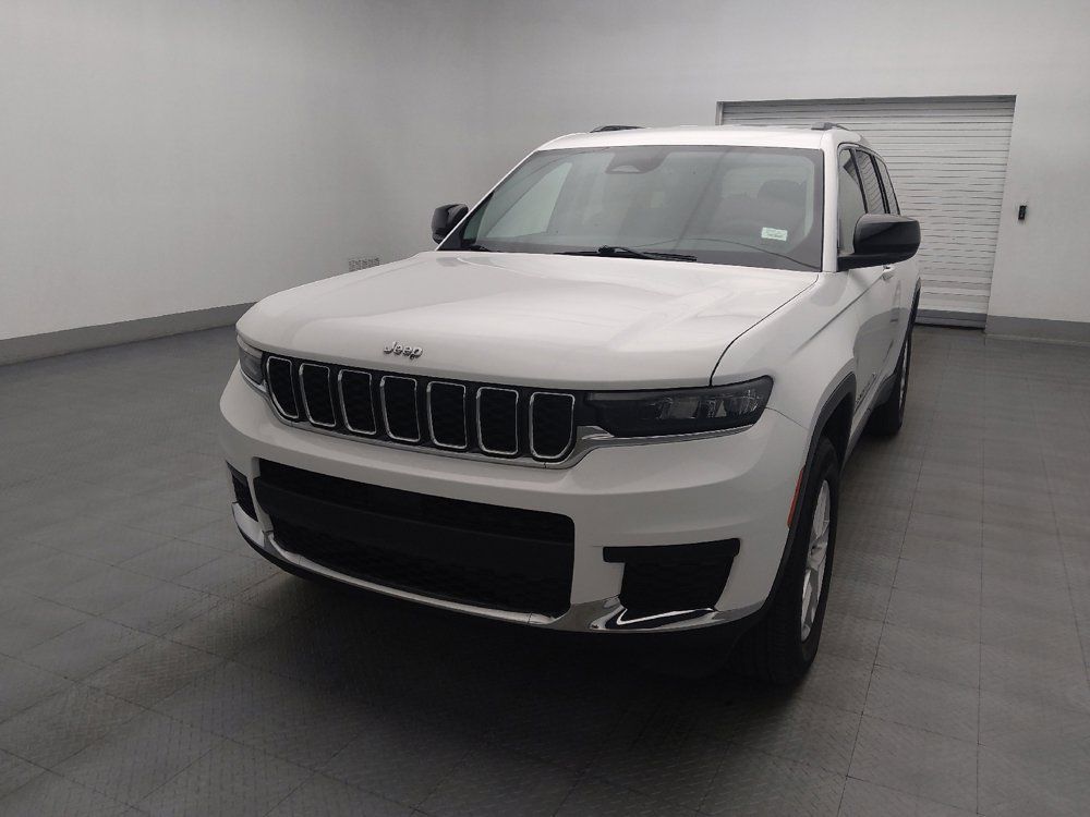 Used 2023 Jeep Grand Cherokee L Laredo RWD image 15