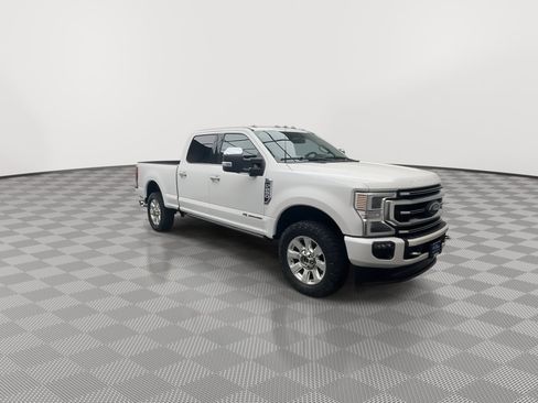 Certified 2022 Ford F250 Platinum image 40