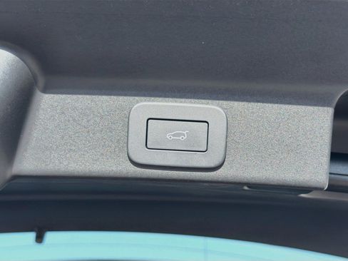 New 2026 Jaguar F-PACE R-Dynamic S AWD/4WD image 14