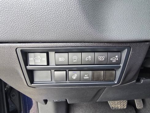 Used 2024 Toyota Tundra Limited image 20