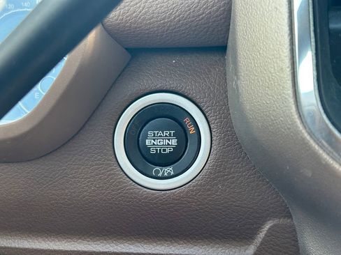 Used 2019 RAM 2500 Laramie AWD/4WD image 33