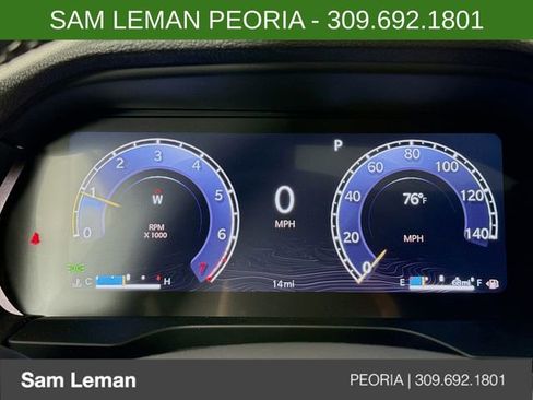 New 2025 Jeep Grand Cherokee Altitude image 12