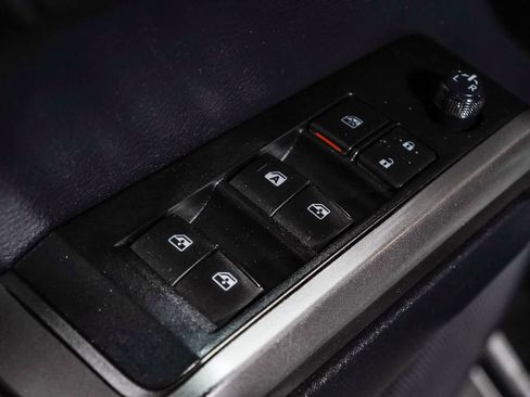 Certified 2019 Toyota Tacoma SR5 image 23