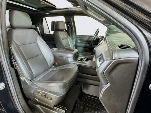 Used 2021 Chevrolet Tahoe Z71 w/ Rear Media and Nav Package AWD/4WD image 30