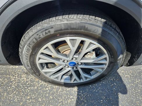 Used 2022 Ford Escape SEL AWD/4WD image 12