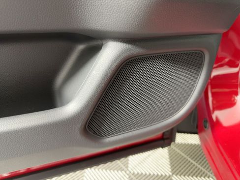 New 2025 Honda Pilot Touring image 21