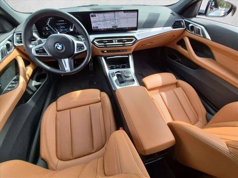 Used 2024 BMW 430i Convertible w/ M Sport Package RWD image 18