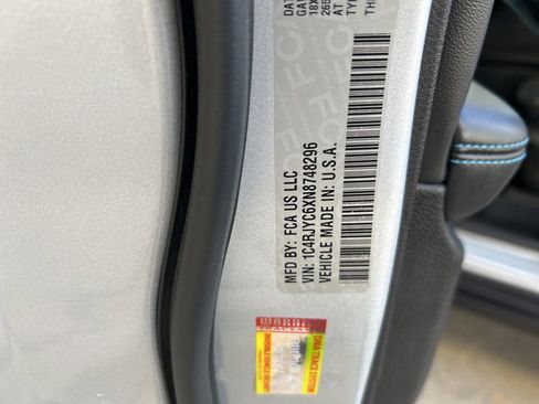 Used 2022 Jeep Grand Cherokee Trailhawk w/ Advanced Protech Group II image 53