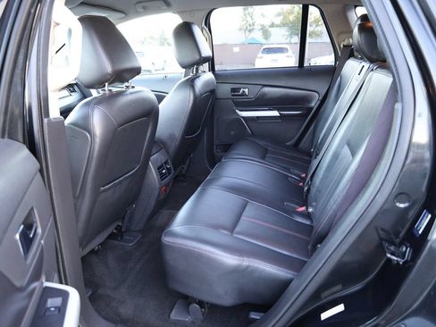 Used 2013 Ford Edge Limited FWD image 11