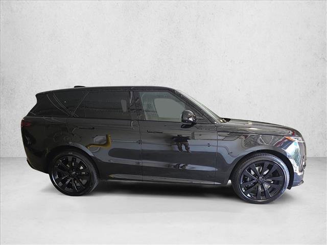 New 2027 Land Rover Range Rover Sport Dynamic SE AWD/4WD image 4
