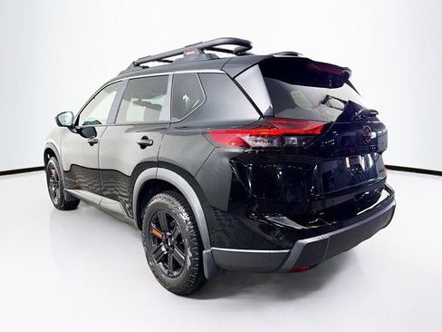 New 2026 Nissan Rogue SV image 7
