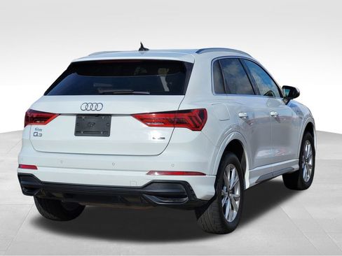 Used 2021 Audi Q3 2.0T Premium w/ Convenience Package image 8