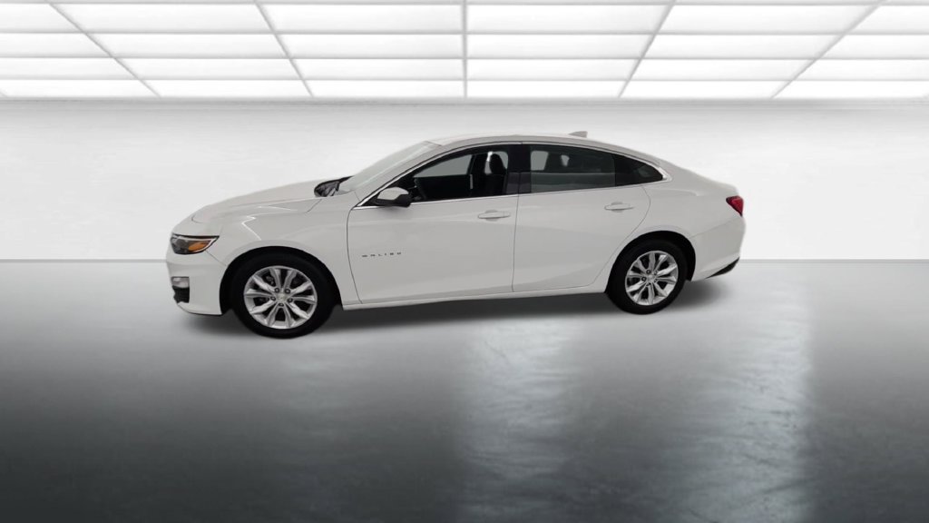 Used 2024 Chevrolet Malibu LT FWD image 3
