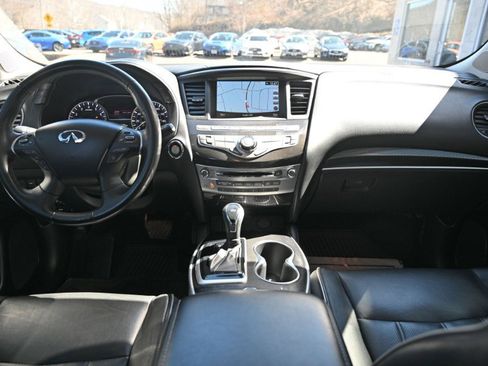 Used 2019 INFINITI QX60 Luxe w/ Essential Package image 15