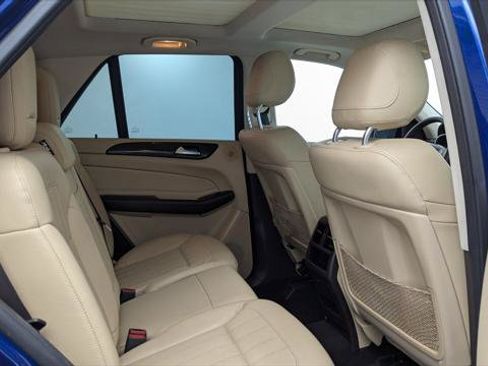 Used 2018 Mercedes-Benz GLE 350 w/ Premium 1 Package image 16