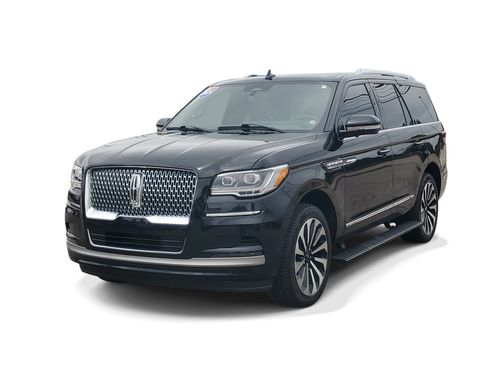 Used 2024 Lincoln Navigator Reserve AWD/4WD image 3