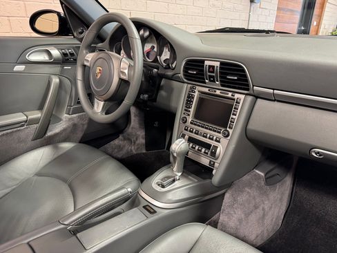 Used 2006 Porsche 911 Carrera S image 40