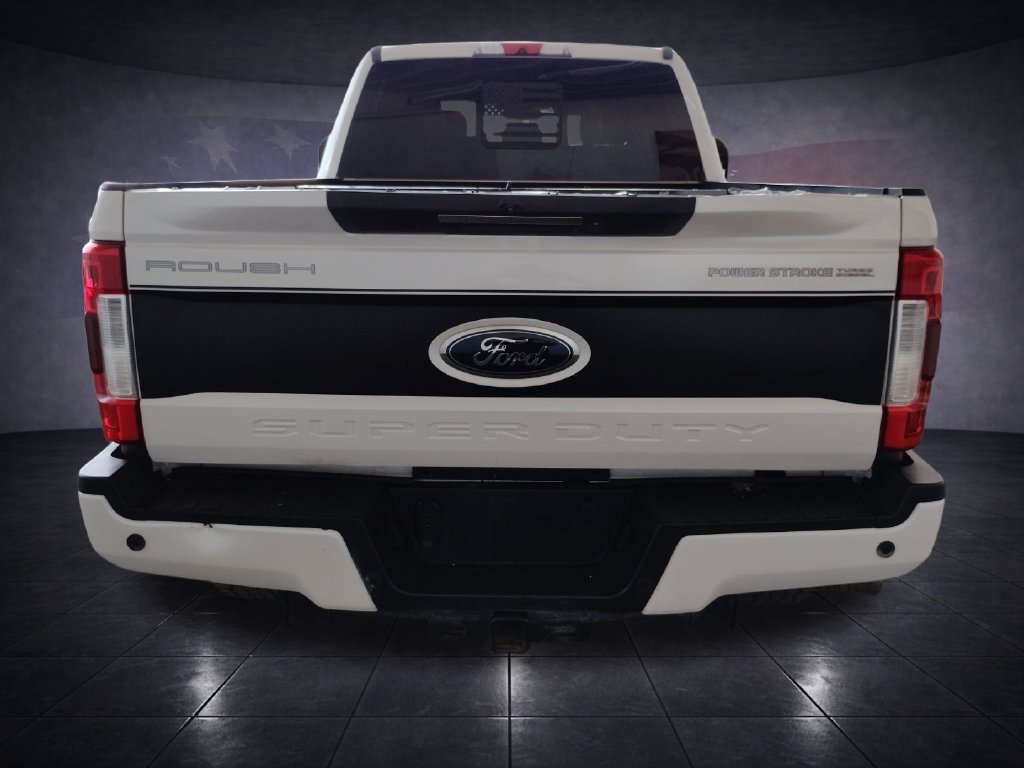 Used 2019 Ford F250 Lariat w/ Lariat Ultimate Package AWD/4WD image 4