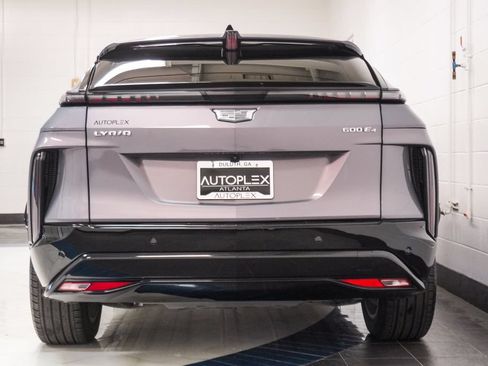 Used 2024 Cadillac Lyriq Sport AWD/4WD image 37